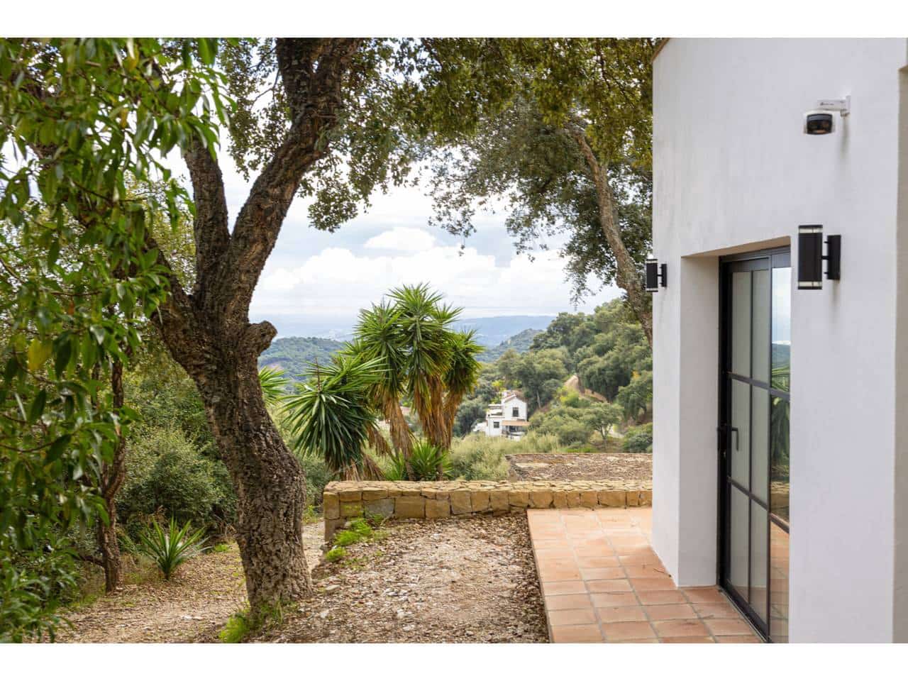 Chalet de 5 habitaciones en Casares en venta con piscina - 1.550.000 € (Ref: 9470529)