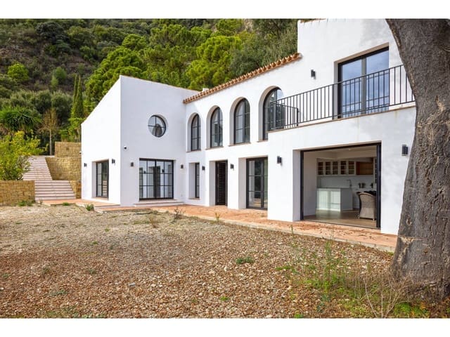 5 Zimmer Villa zu verkaufen in Casares mit Pool - 1.550.000 € (Ref: 9470529)