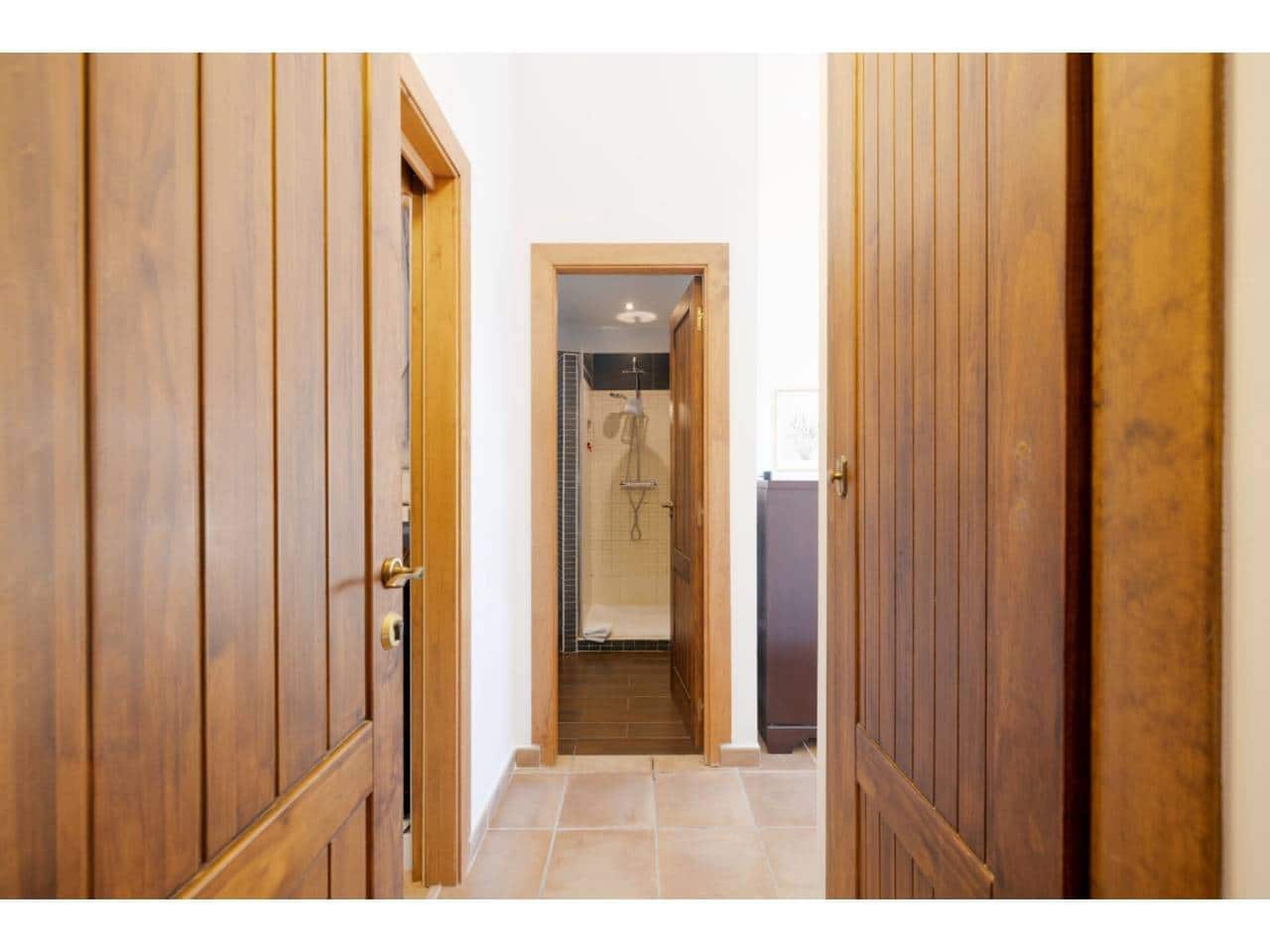 4 sypialnia Willa na sprzedaż w Algeciras z basenem garażem - 825 000 € (Ref: 9488122)