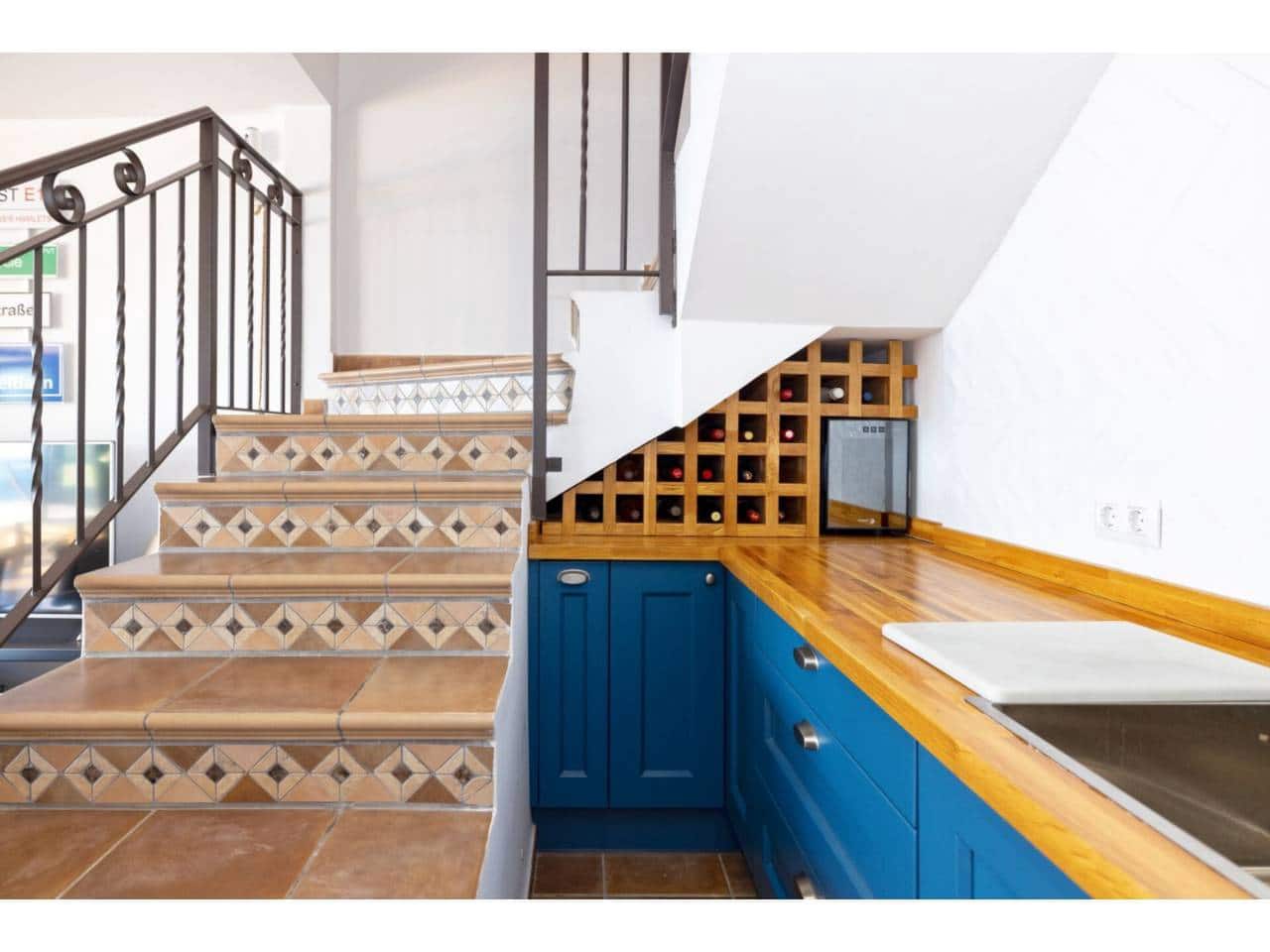 4 sypialnia Willa na sprzedaż w Algeciras z basenem garażem - 825 000 € (Ref: 9488122)