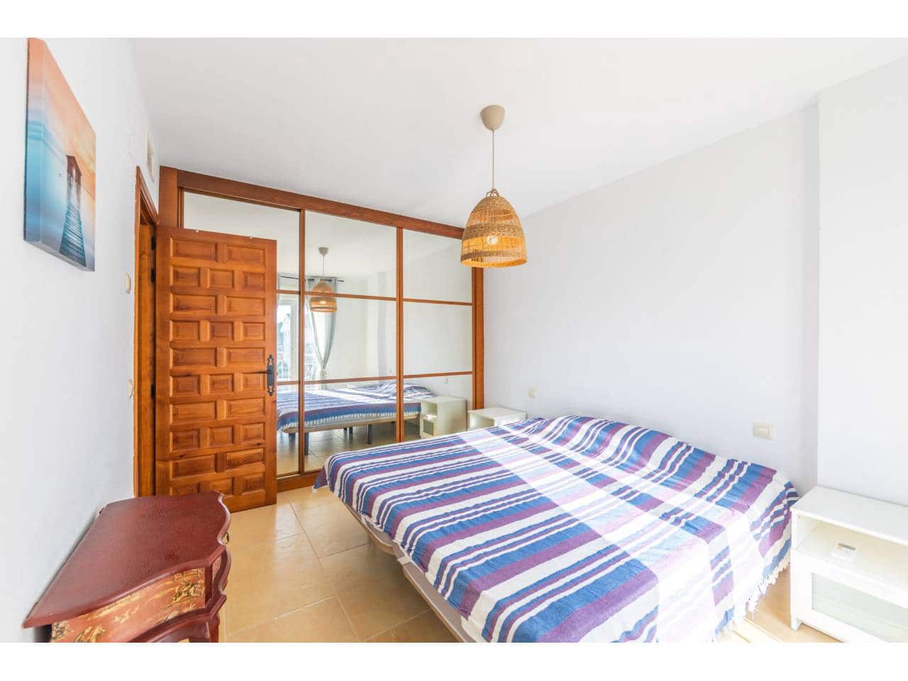 Casa de 3 habitaciones en Zahara de los Atunes en venta con piscina garaje - 600.000 € (Ref: 9508195)