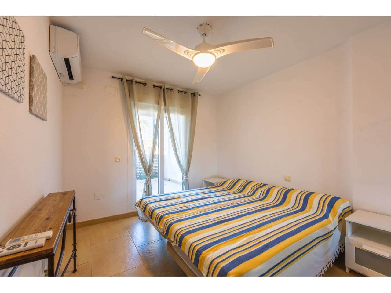 Casa de 3 habitaciones en Zahara de los Atunes en venta con piscina garaje - 600.000 € (Ref: 9508195)