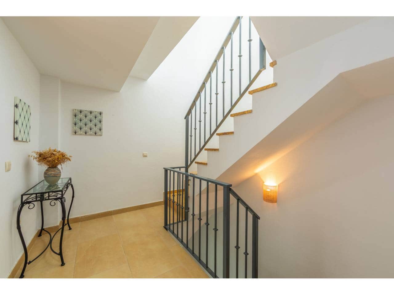 Casa de 3 habitaciones en Zahara de los Atunes en venta con piscina garaje - 600.000 € (Ref: 9508195)