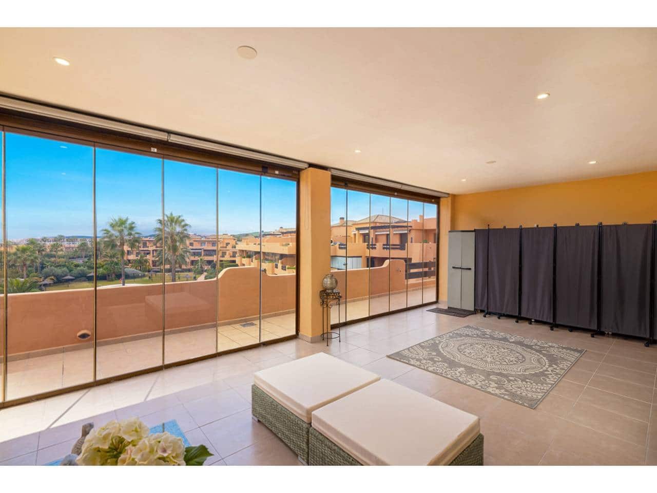 2 chambre Penthouse à vendre à Casares avec piscine garage - 490 000 € (Ref: 9526034)