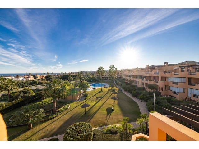 2 chambre Penthouse à vendre à Casares avec piscine garage - 490 000 € (Ref: 9526034)