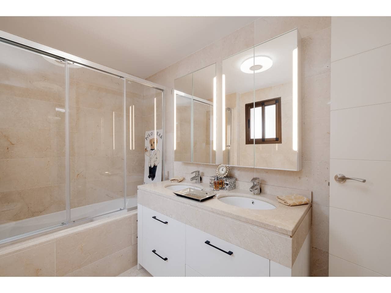 2 chambre Penthouse à vendre à Casares avec piscine garage - 490 000 € (Ref: 9526034)