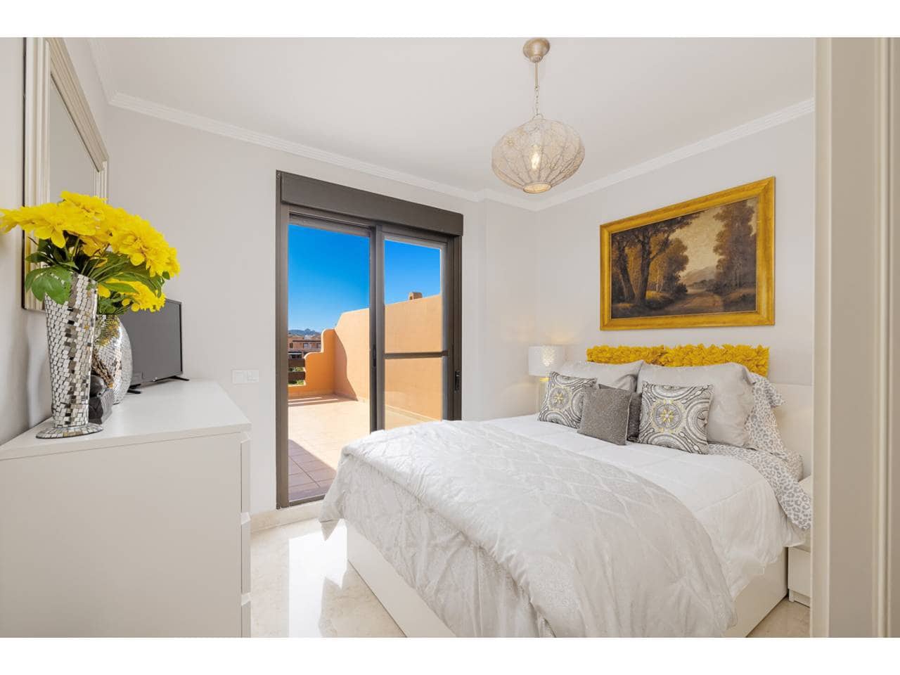 2 chambre Penthouse à vendre à Casares avec piscine garage - 490 000 € (Ref: 9526034)