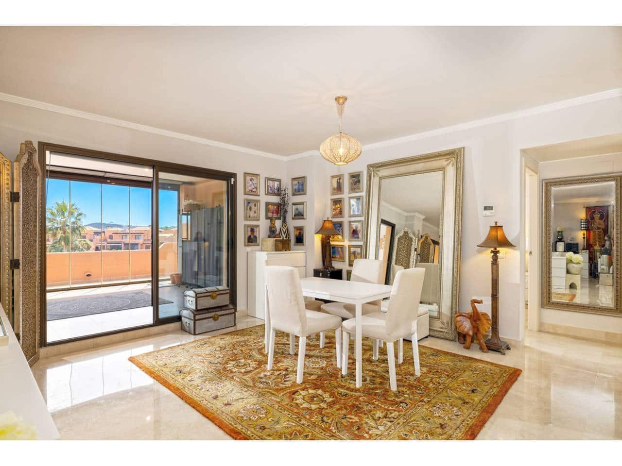 2 chambre Penthouse à vendre à Casares avec piscine garage - 490 000 € (Ref: 9526034)