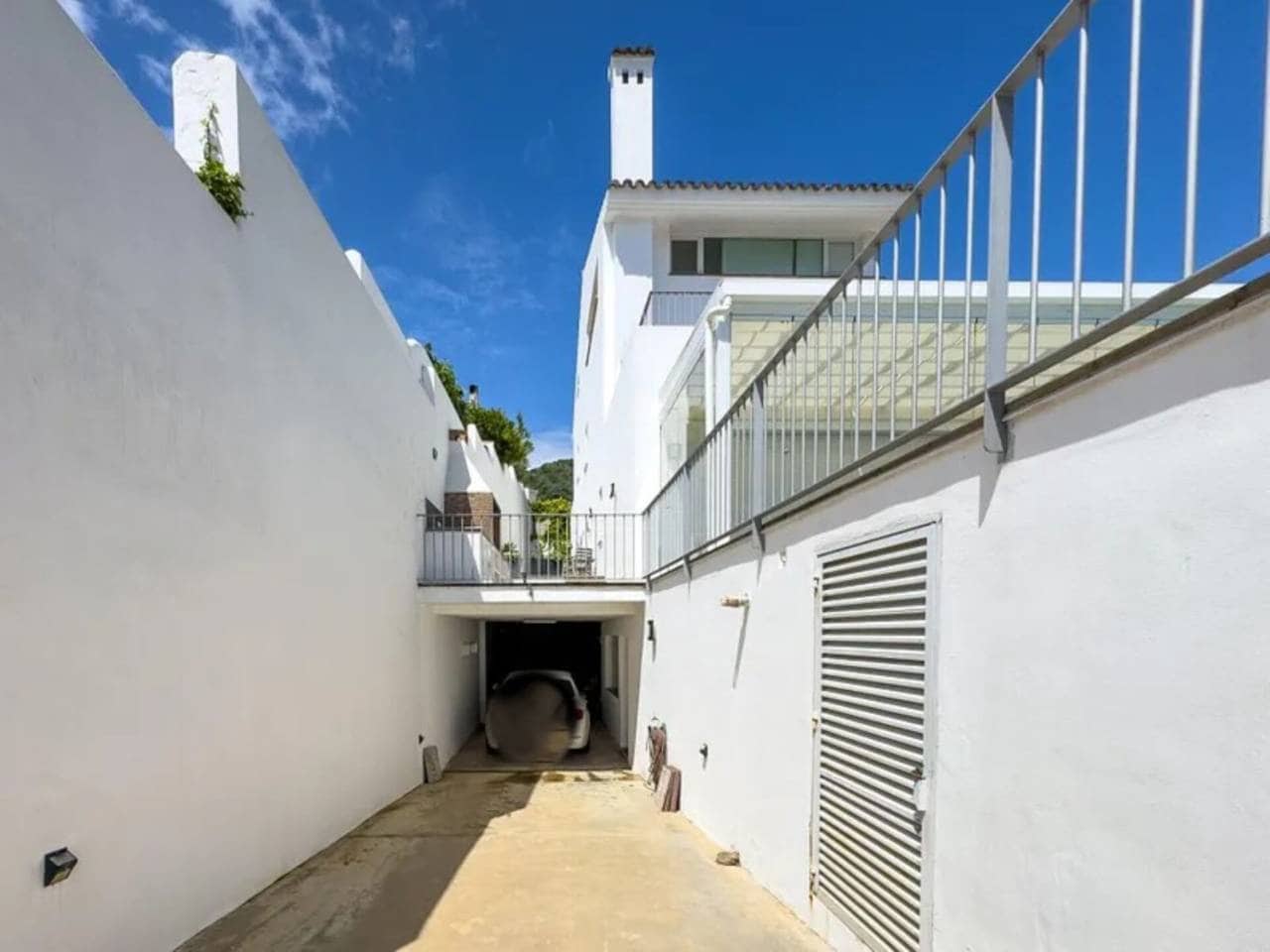 4 camera da letto Villa in vendita in Algeciras con piscina garage - 895.000 € (Rif: 9529503)