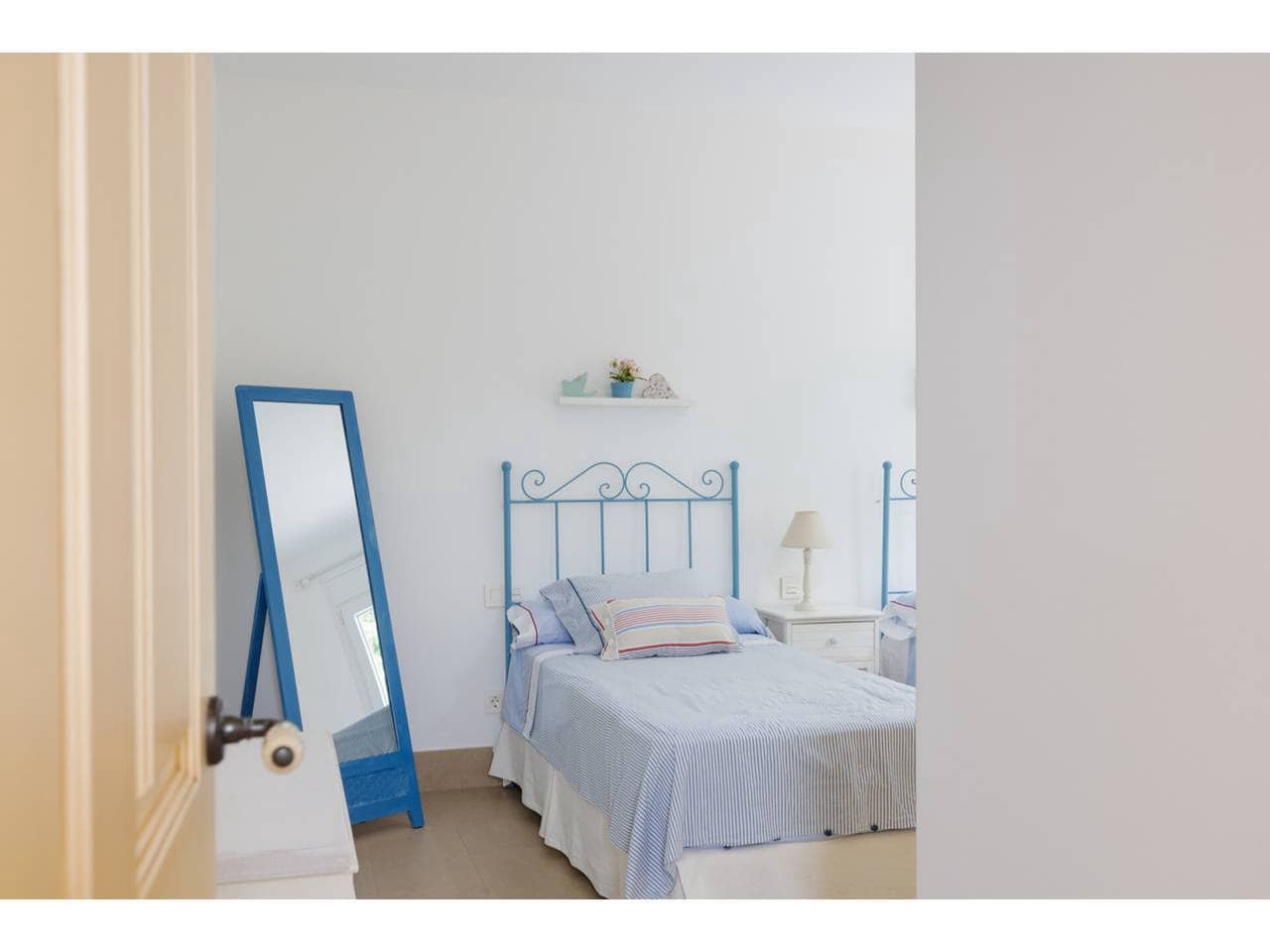 4 camera da letto Villa in vendita in Algeciras con piscina garage - 895.000 € (Rif: 9529503)