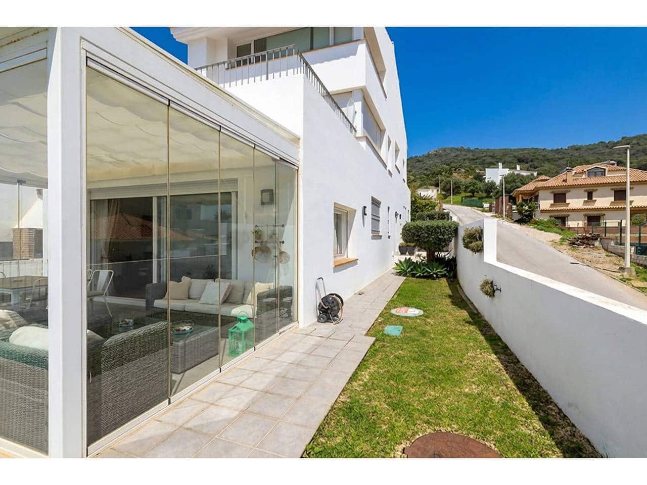 4 camera da letto Villa in vendita in Algeciras con piscina garage - 895.000 € (Rif: 9529503)