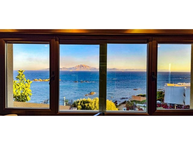 3 camera da letto Villa in vendita in Algeciras con piscina garage - 849.000 € (Rif: 9540656)