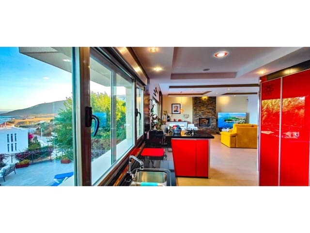 3 camera da letto Villa in vendita in Algeciras con piscina garage - 849.000 € (Rif: 9540656)