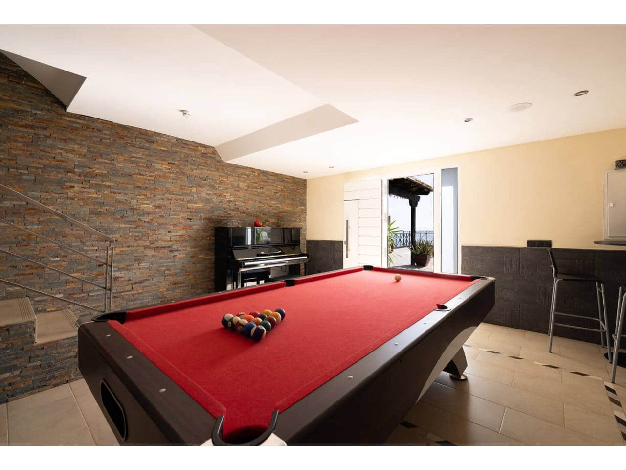 3 camera da letto Villa in vendita in Algeciras con piscina garage - 849.000 € (Rif: 9540656)