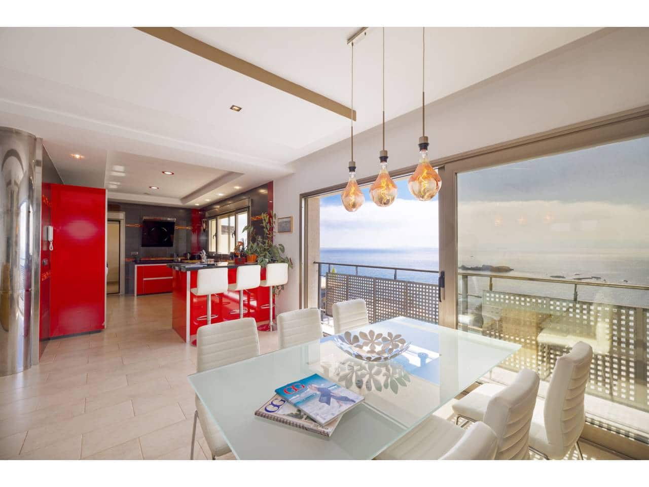 3 camera da letto Villa in vendita in Algeciras con piscina garage - 849.000 € (Rif: 9540656)