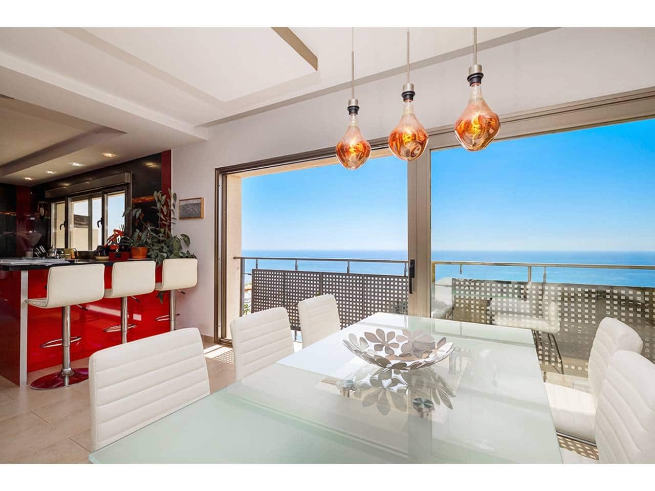 3 camera da letto Villa in vendita in Algeciras con piscina garage - 849.000 € (Rif: 9540656)