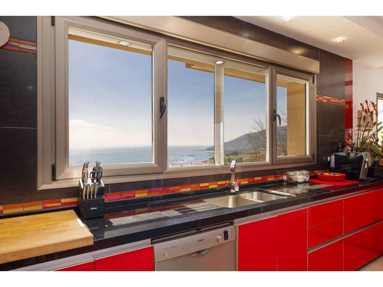 3 camera da letto Villa in vendita in Algeciras con piscina garage - 849.000 € (Rif: 9540656)