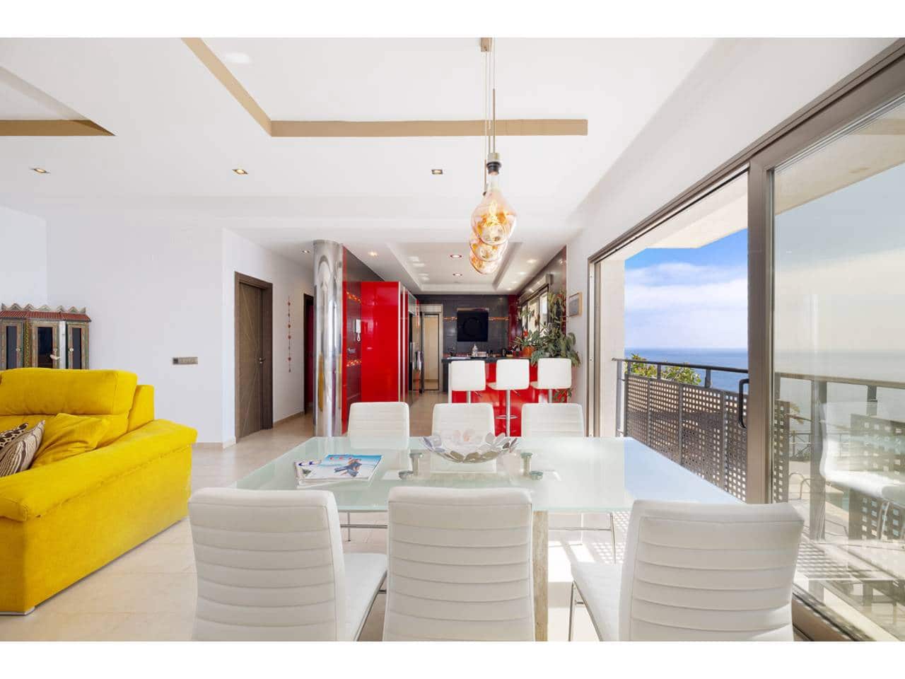 3 camera da letto Villa in vendita in Algeciras con piscina garage - 849.000 € (Rif: 9540656)