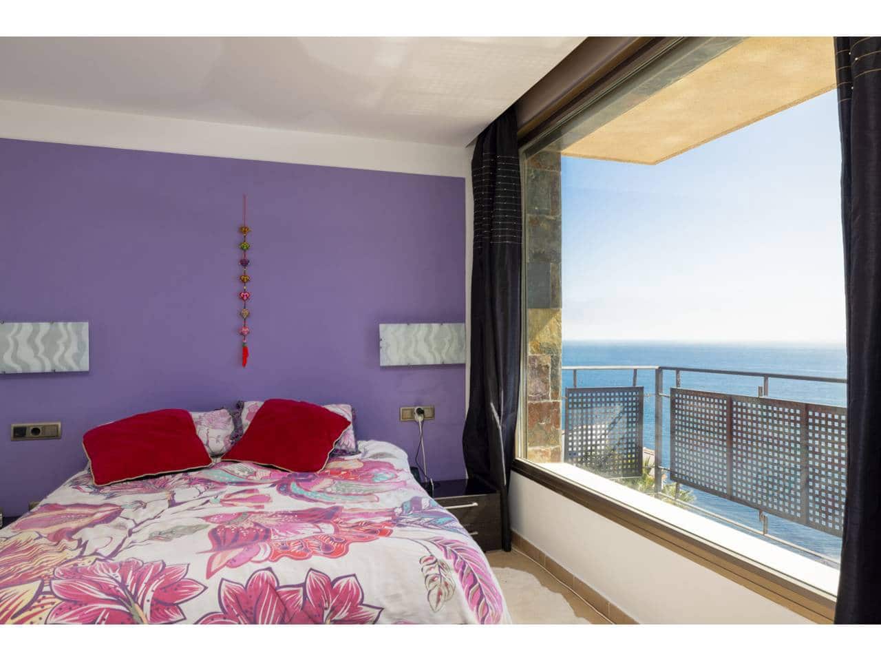 3 camera da letto Villa in vendita in Algeciras con piscina garage - 849.000 € (Rif: 9540656)