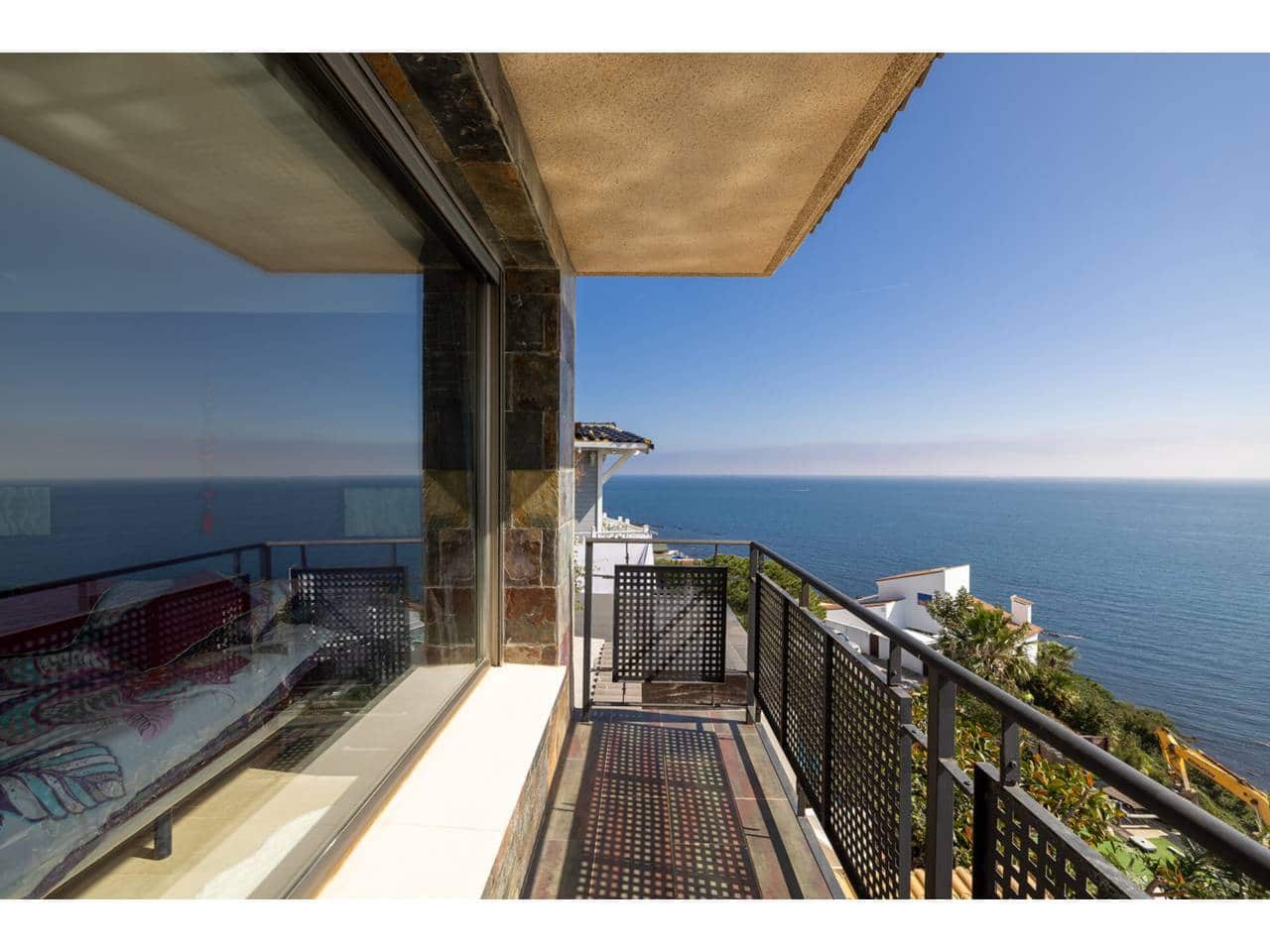 3 camera da letto Villa in vendita in Algeciras con piscina garage - 849.000 € (Rif: 9540656)