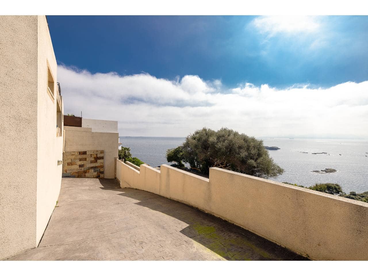 3 camera da letto Villa in vendita in Algeciras con piscina garage - 849.000 € (Rif: 9540656)