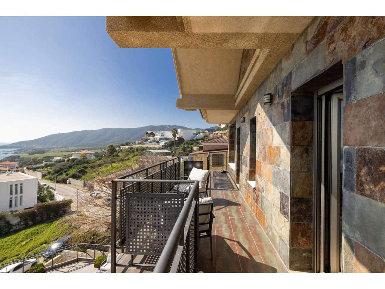 3 camera da letto Villa in vendita in Algeciras con piscina garage - 849.000 € (Rif: 9540656)