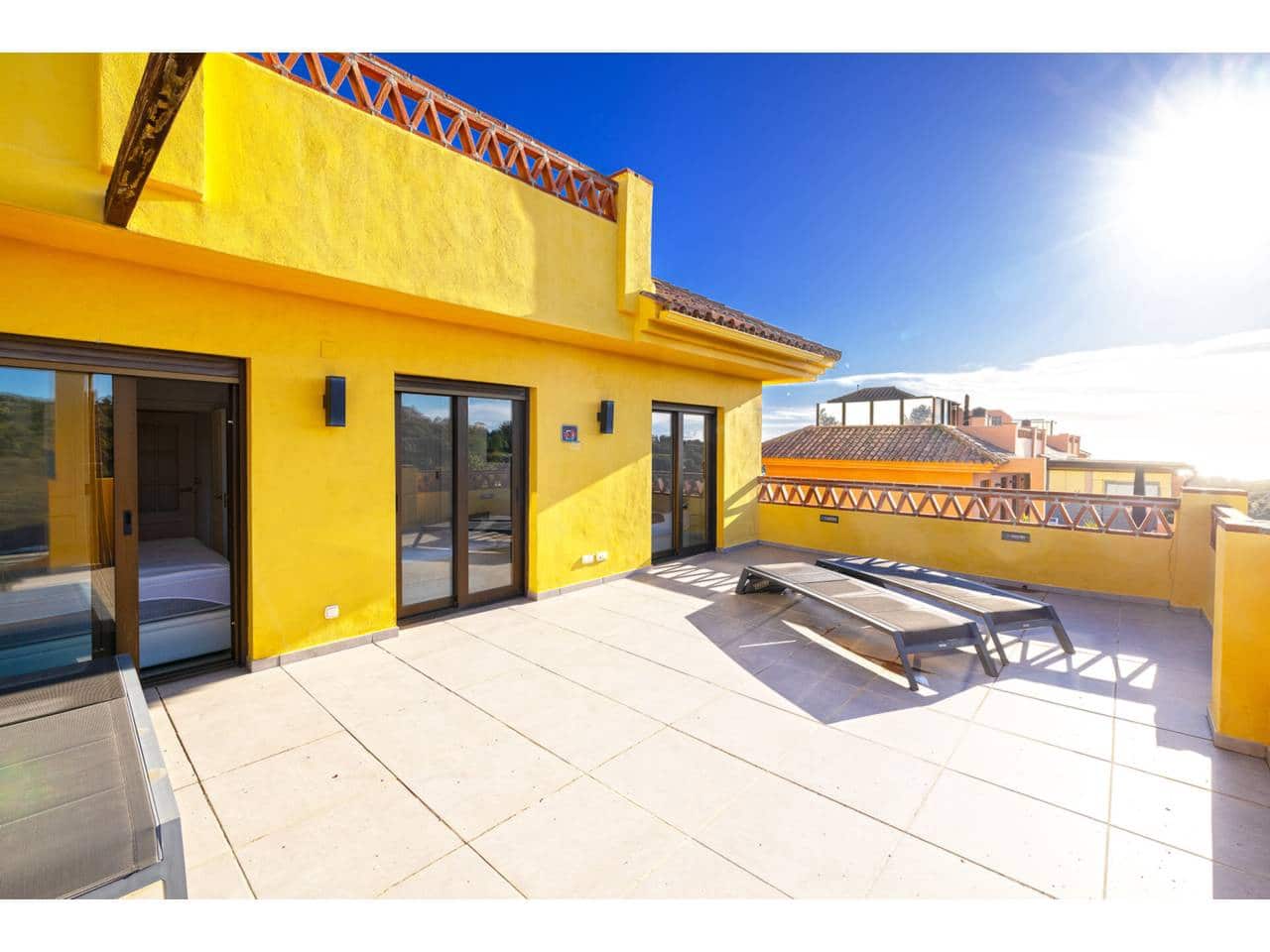 3 Zimmer Penthouse zu verkaufen in Casares mit Pool Garage - 590.000 € (Ref: 9542796)