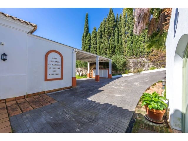 3 bedroom Villa for sale in Benalup with pool garage - € 525,000 (Ref: 9550514)