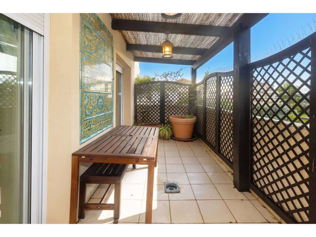 4 makuuhuone Huoneisto myytävänä paikassa Sotogrande mukana uima-altaan 
autotalli - 650 000 € (Ref: 9573682)