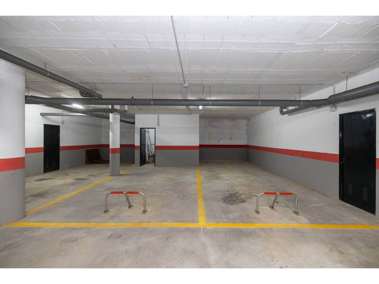 4 makuuhuone Huoneisto myytävänä paikassa Sotogrande mukana uima-altaan 
autotalli - 650 000 € (Ref: 9573682)