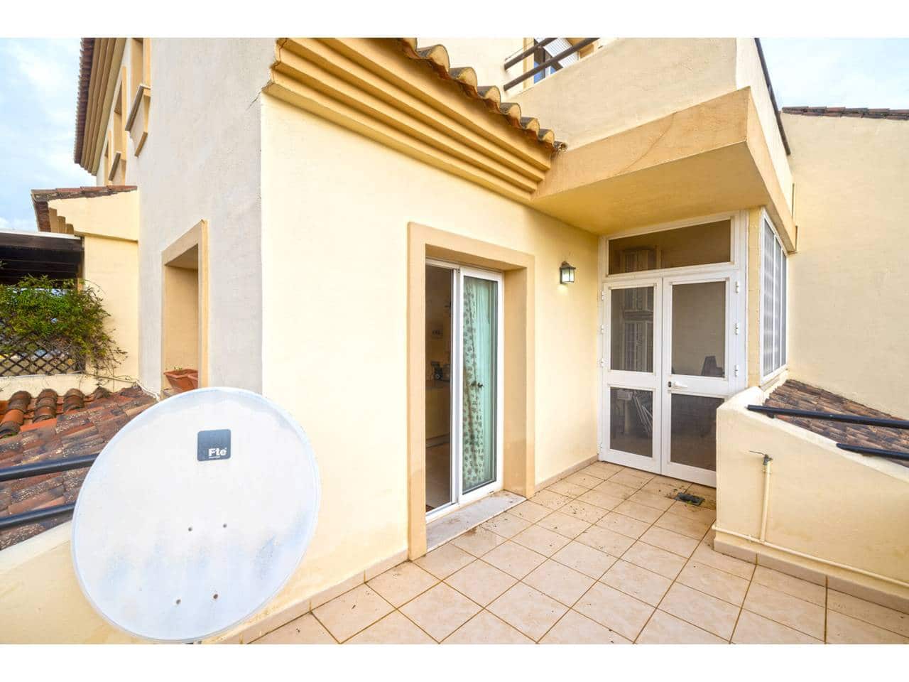 4 makuuhuone Huoneisto myytävänä paikassa Sotogrande mukana uima-altaan 
autotalli - 650 000 € (Ref: 9573682)