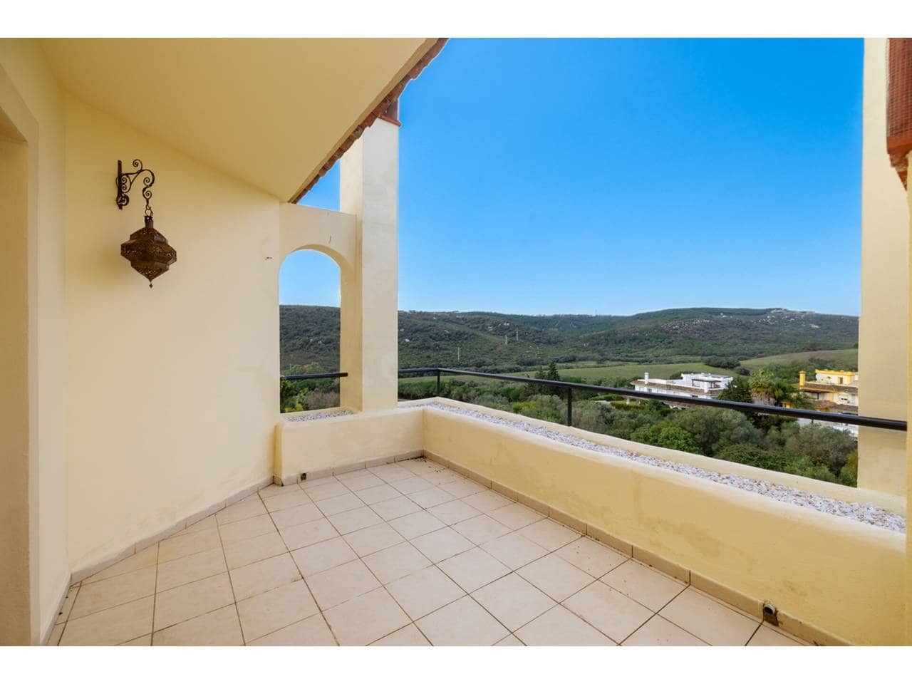 4 makuuhuone Huoneisto myytävänä paikassa Sotogrande mukana uima-altaan 
autotalli - 650 000 € (Ref: 9573682)