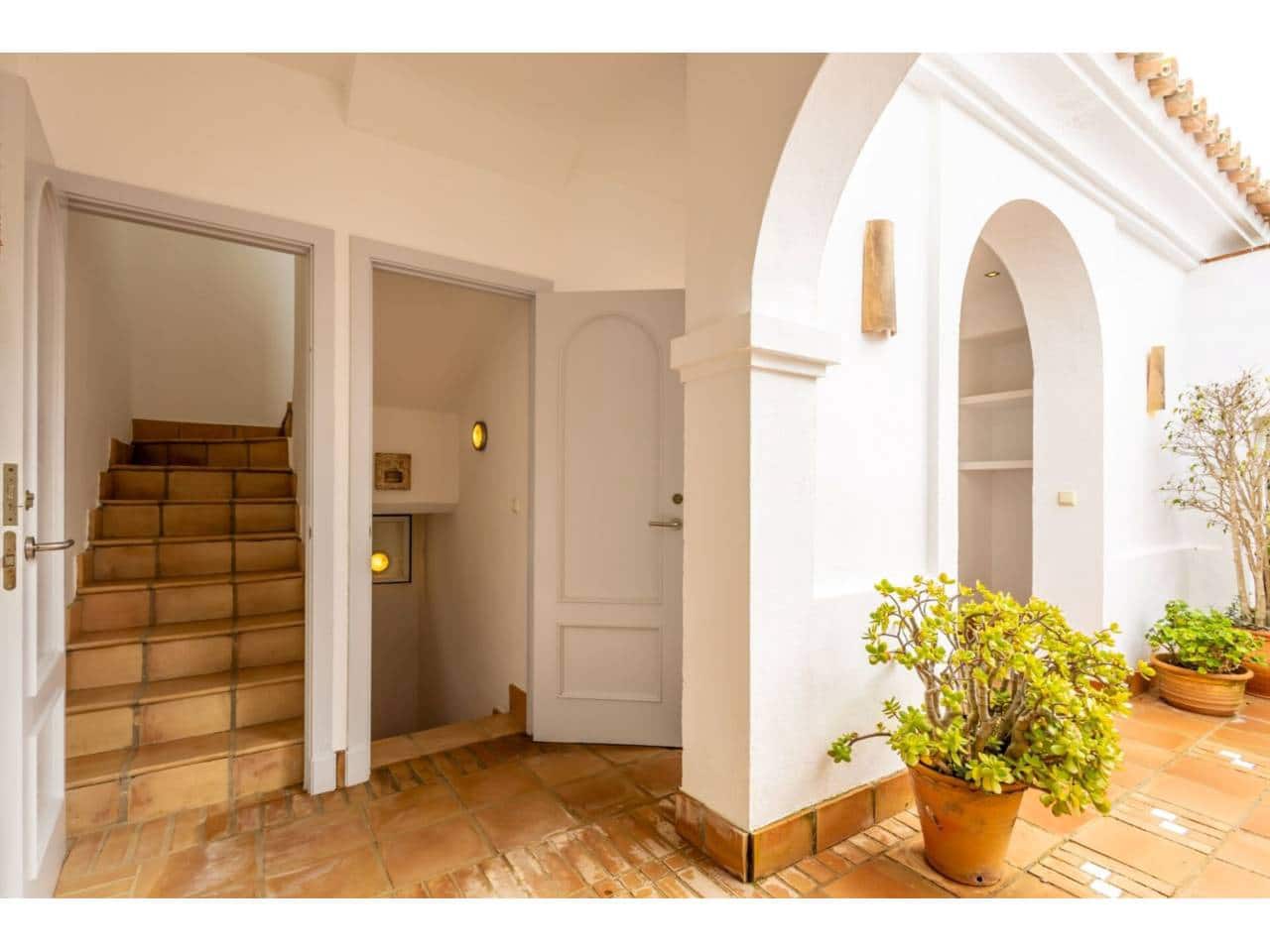 3 slaapkamer Villa te koop in Benalup met zwembad garage - € 699.000 (Ref: 9665759)