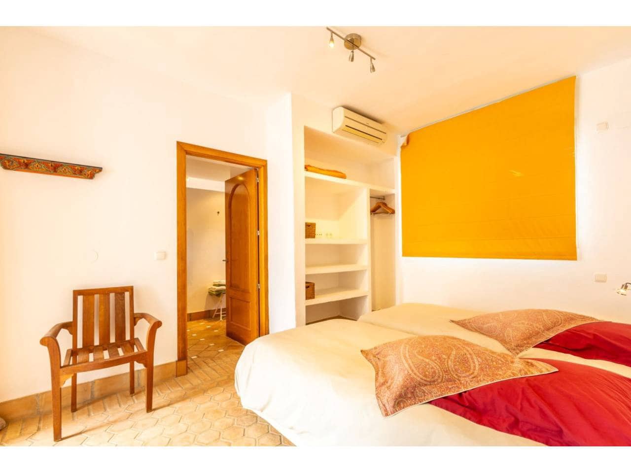 3 slaapkamer Villa te koop in Benalup met zwembad garage - € 699.000 (Ref: 9665759)