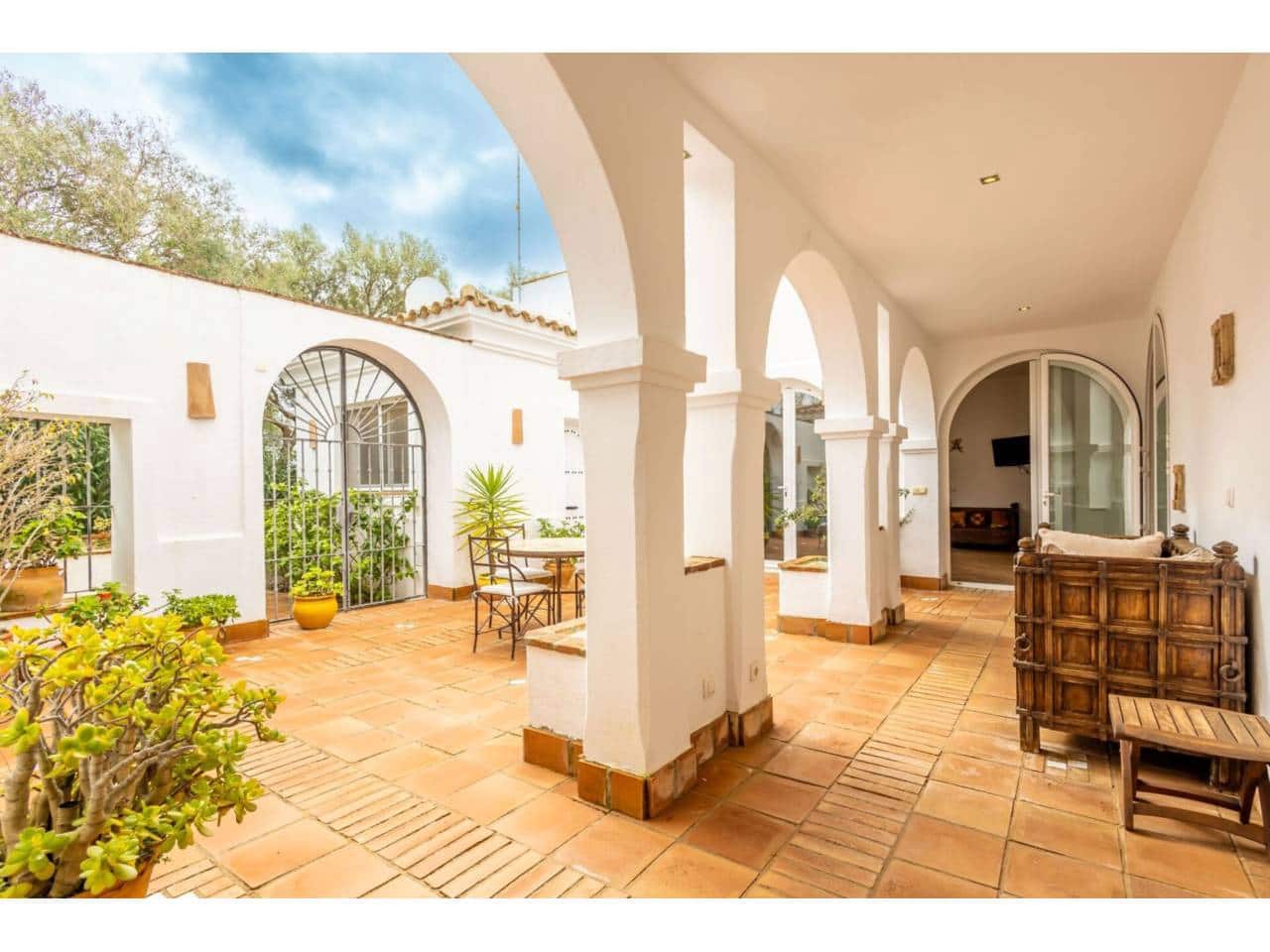 3 slaapkamer Villa te koop in Benalup met zwembad garage - € 699.000 (Ref: 9665759)