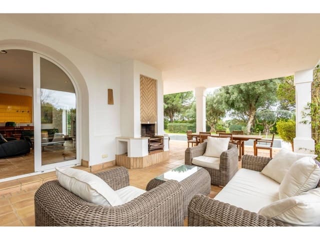 3 slaapkamer Villa te koop in Benalup met zwembad garage - € 699.000 (Ref: 9665759)