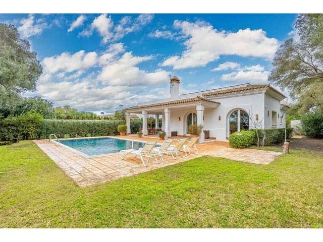 3 Zimmer Villa zu verkaufen in Benalup mit Pool Garage - 699.000 € (Ref: 9665759)