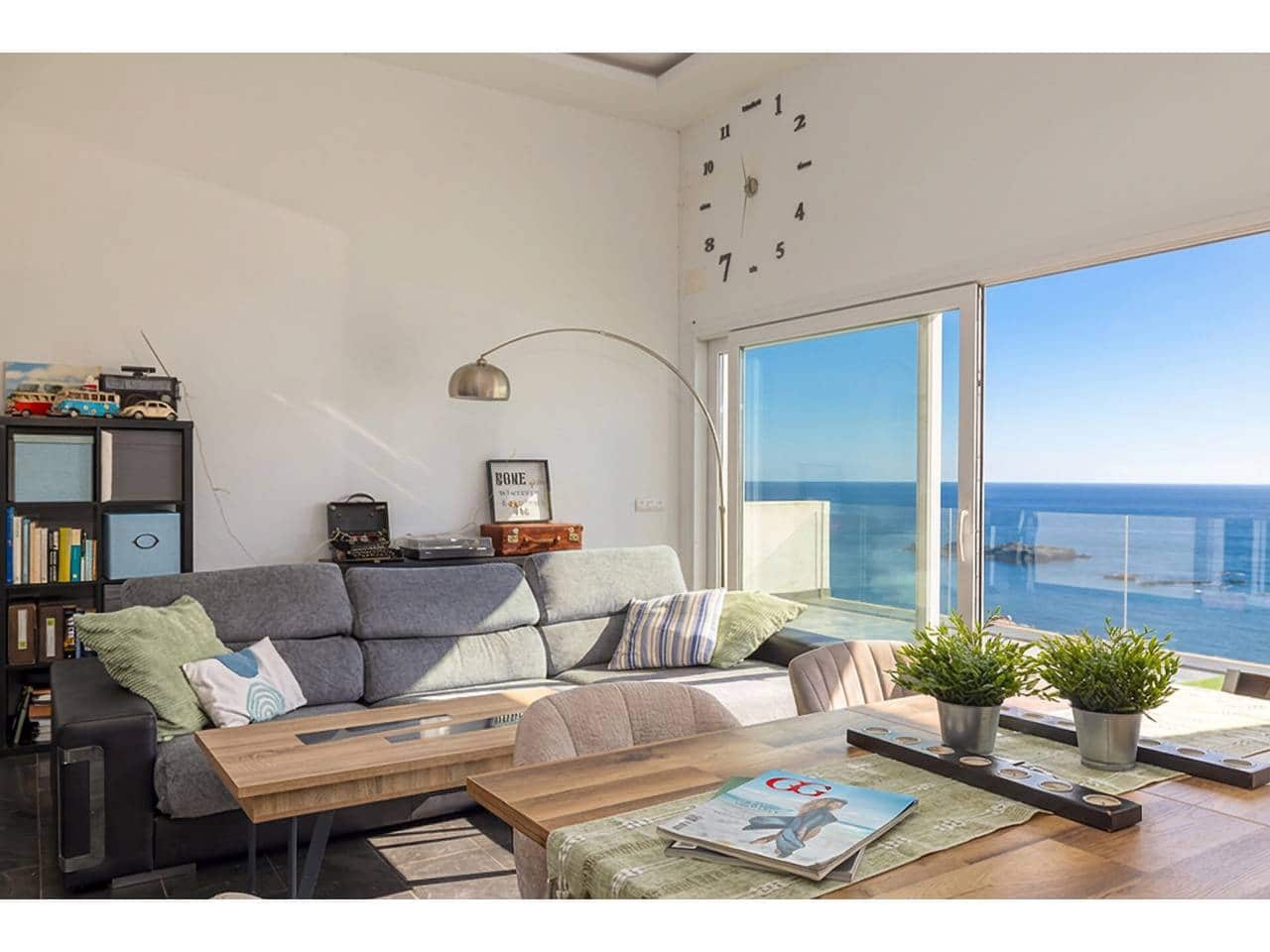 2 sovrum Villa till salu i Algeciras med pool garage - 550 000 € (Ref: 9669850)