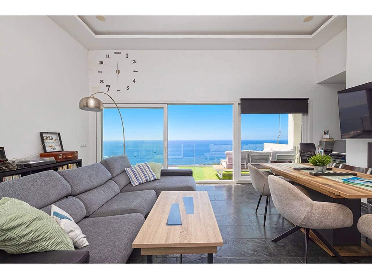 2 sovrum Villa till salu i Algeciras med pool garage - 550 000 € (Ref: 9669850)