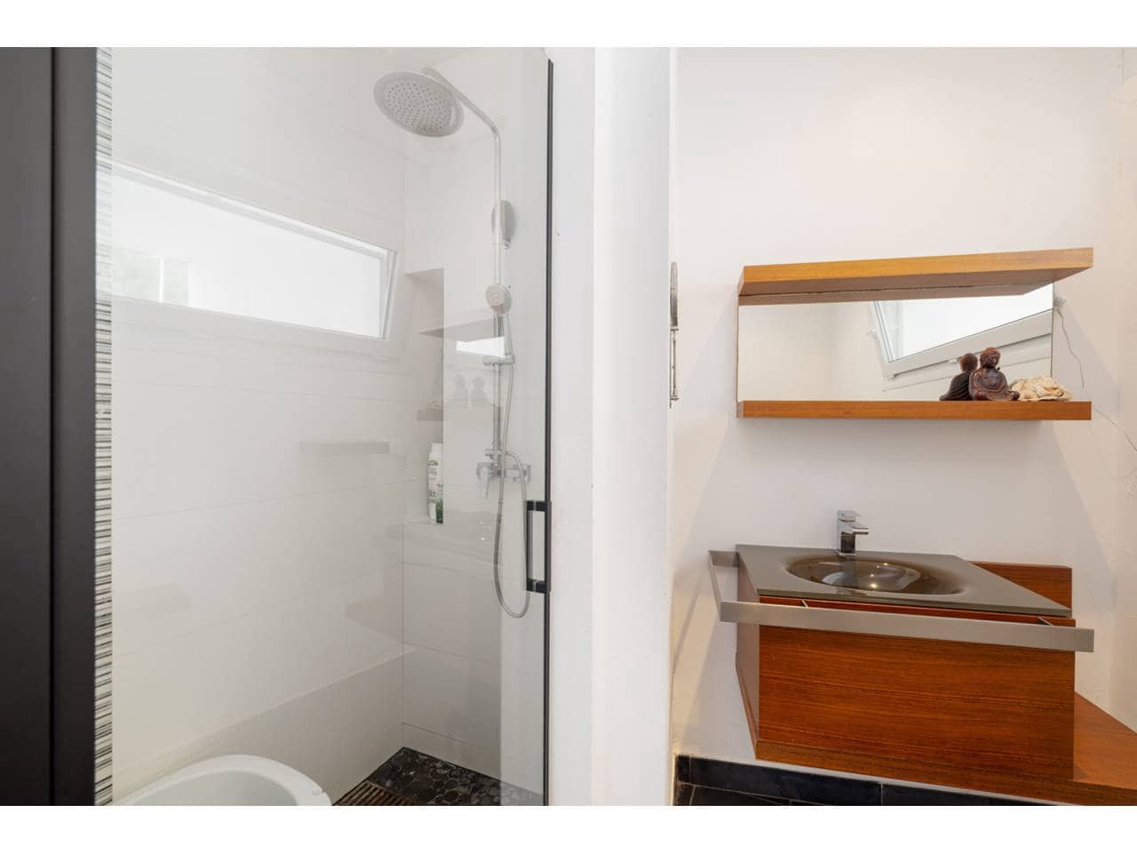 2 sovrum Villa till salu i Algeciras med pool garage - 550 000 € (Ref: 9669850)