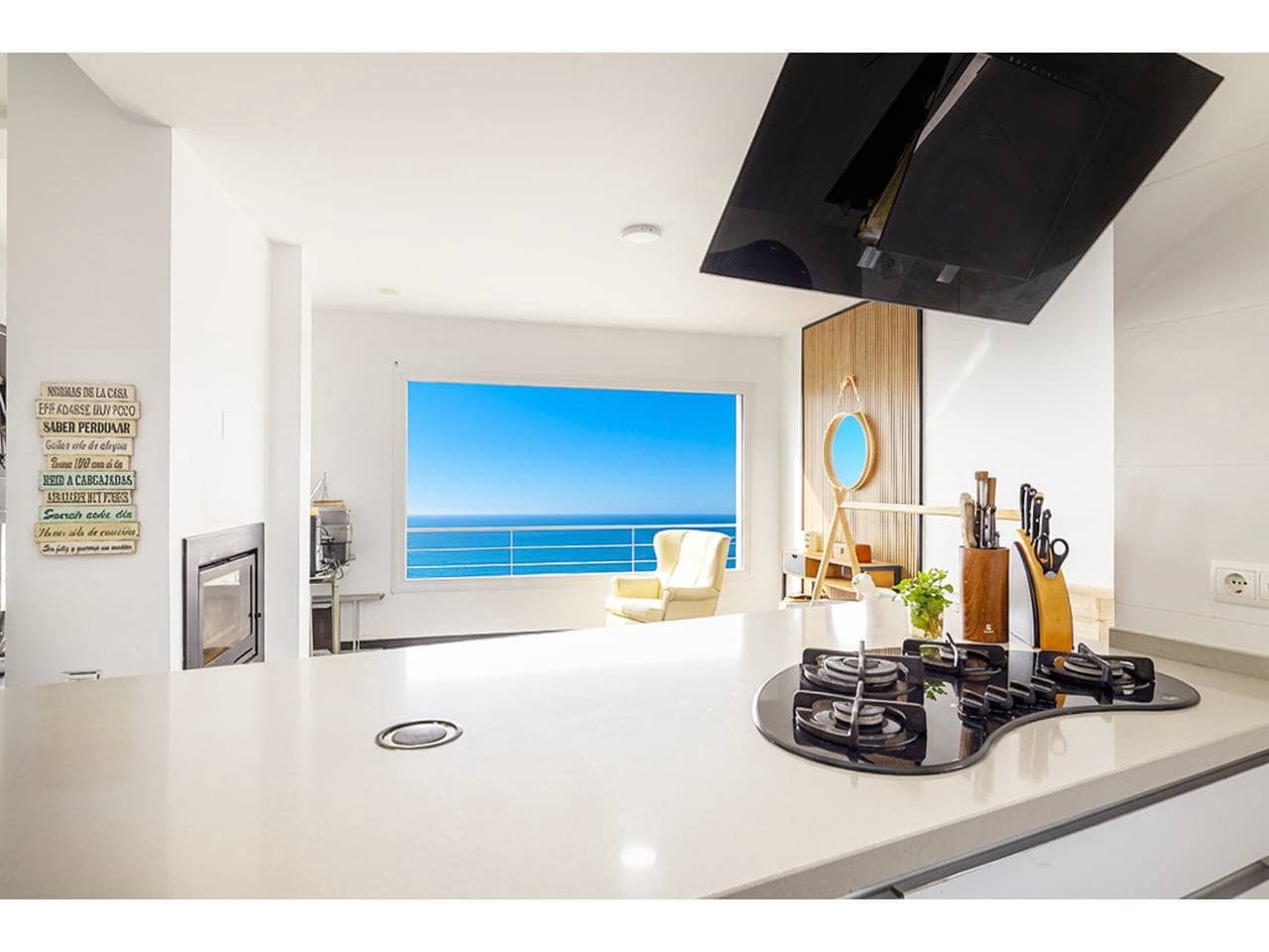 2 sovrum Villa till salu i Algeciras med pool garage - 550 000 € (Ref: 9669850)