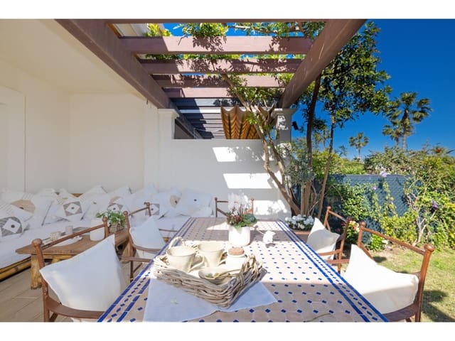 3 soverom Hus til salgs i La Alcaidesa med svømmebasseng garasje - € 620 000 (Ref: 9700316)