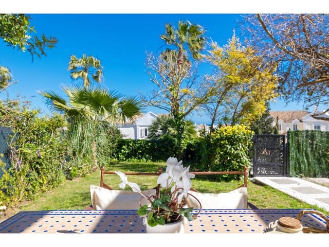 3 soverom Hus til salgs i La Alcaidesa med svømmebasseng garasje - € 620 000 (Ref: 9700316)