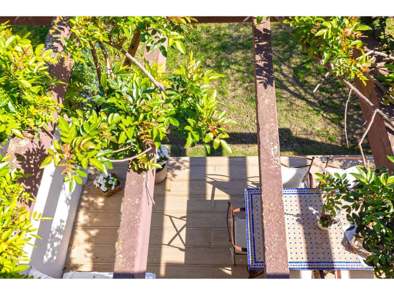 3 bedroom Townhouse for sale in La Alcaidesa with pool garage - € 620,000 (Ref: 9700316)