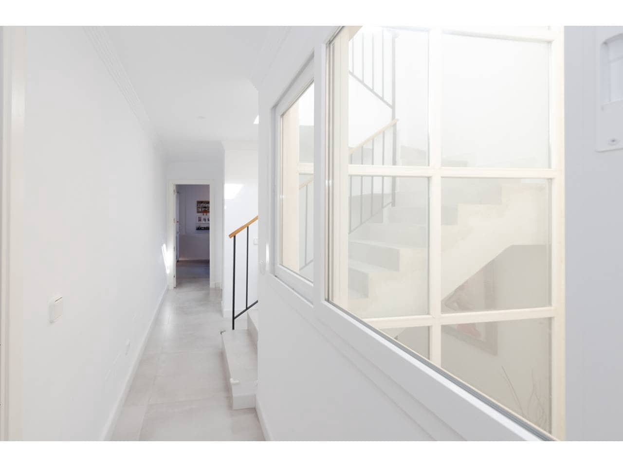 5 bedroom Townhouse for sale in Sotogrande with pool garage - € 689,000 (Ref: 9710961)