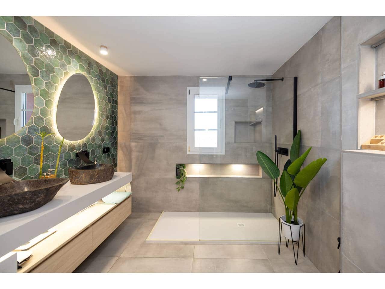 5 bedroom Townhouse for sale in Sotogrande with pool garage - € 689,000 (Ref: 9710961)