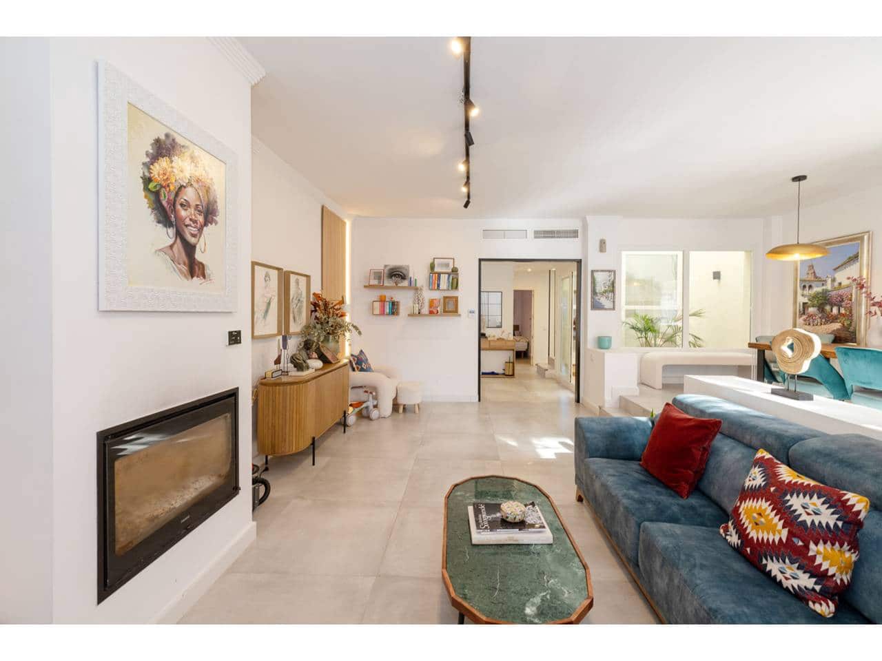 5 bedroom Townhouse for sale in Sotogrande with pool garage - € 689,000 (Ref: 9710961)