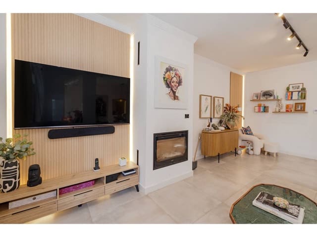 5 Zimmer Haus zu verkaufen in Sotogrande Costa, San Roque mit Pool Garage - 689.000 € (Ref: 9710961)