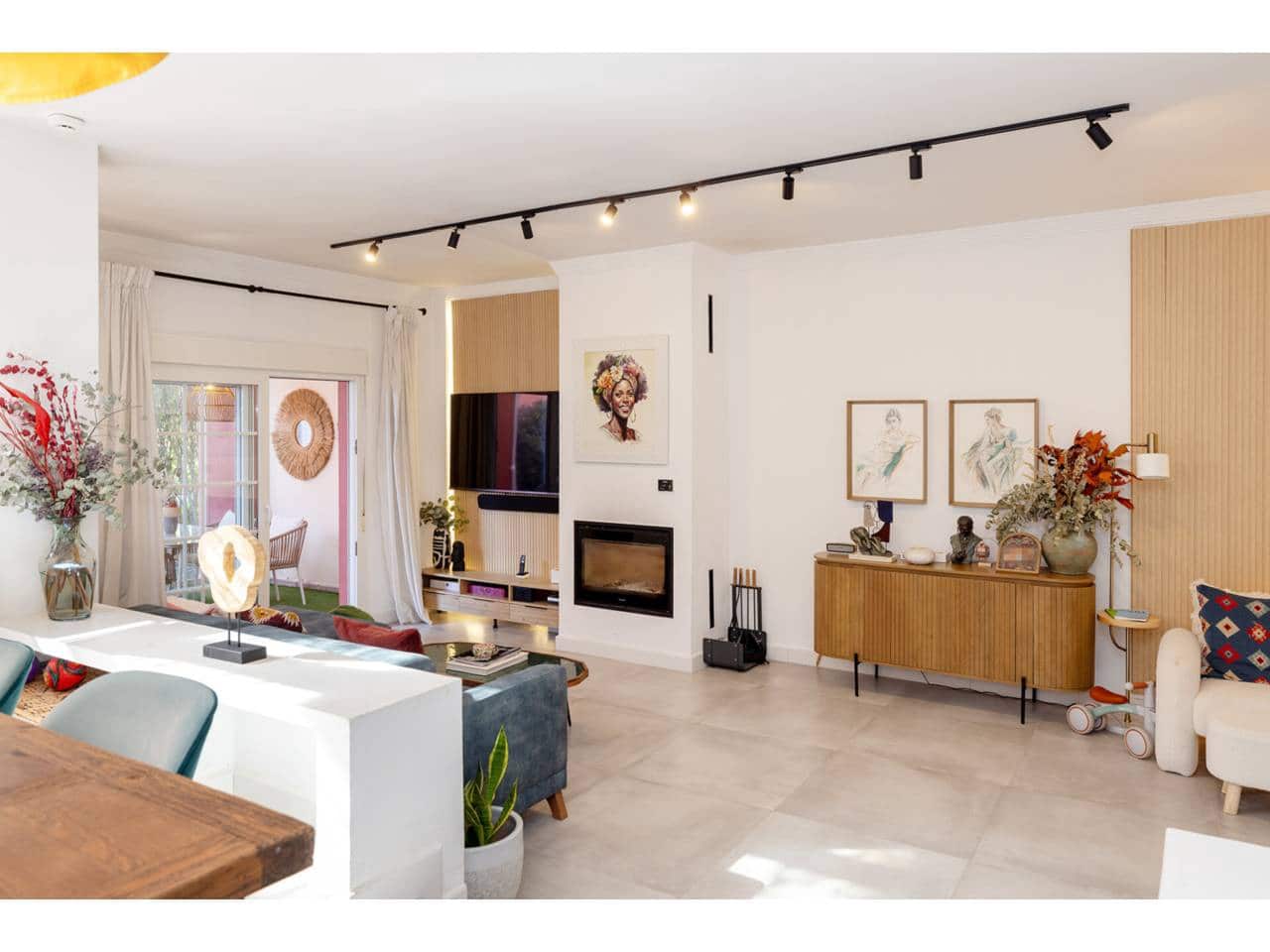 5 bedroom Townhouse for sale in Sotogrande with pool garage - € 689,000 (Ref: 9710961)