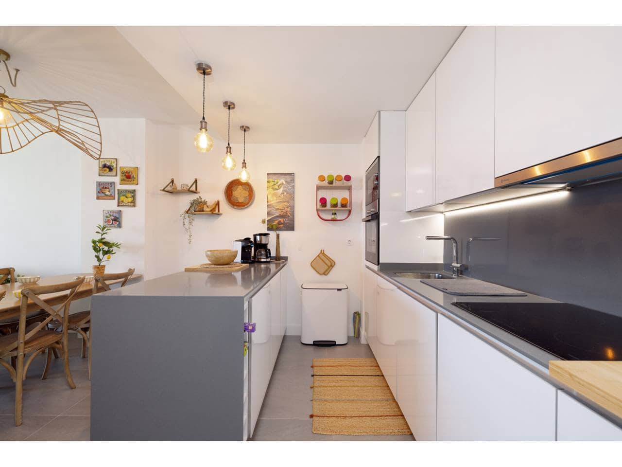 3 Zimmer Apartment zu verkaufen in Manilva mit Pool Garage - 495.000 € (Ref: 9721021)